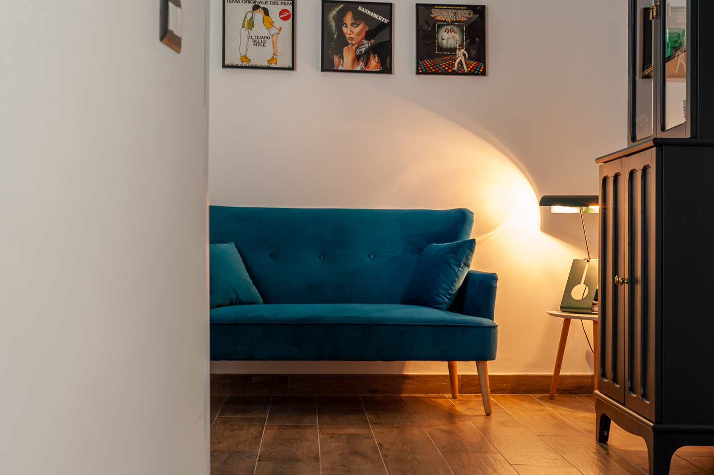 Bed & box gallery image